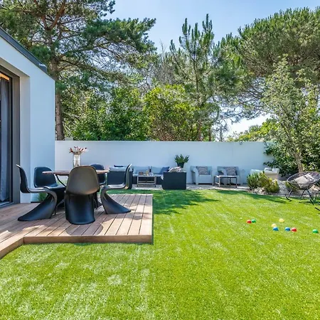Pinada - High Standing Apartment, 7mn Away From The Beach !